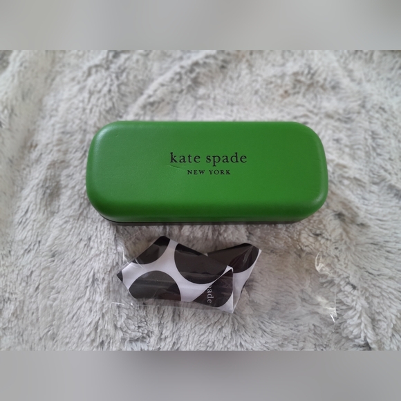 Kate Spade eyeglass Holder Case with Cloth New - Picture 2 of 8